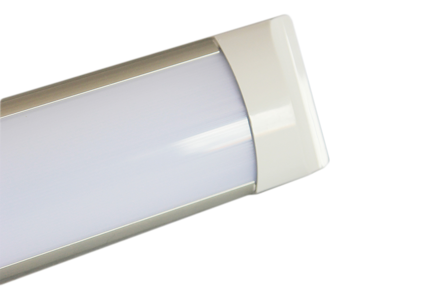 Plafoniera A Led 120 Cm : Bes plafoniere beselettronica plafoniera macelleria