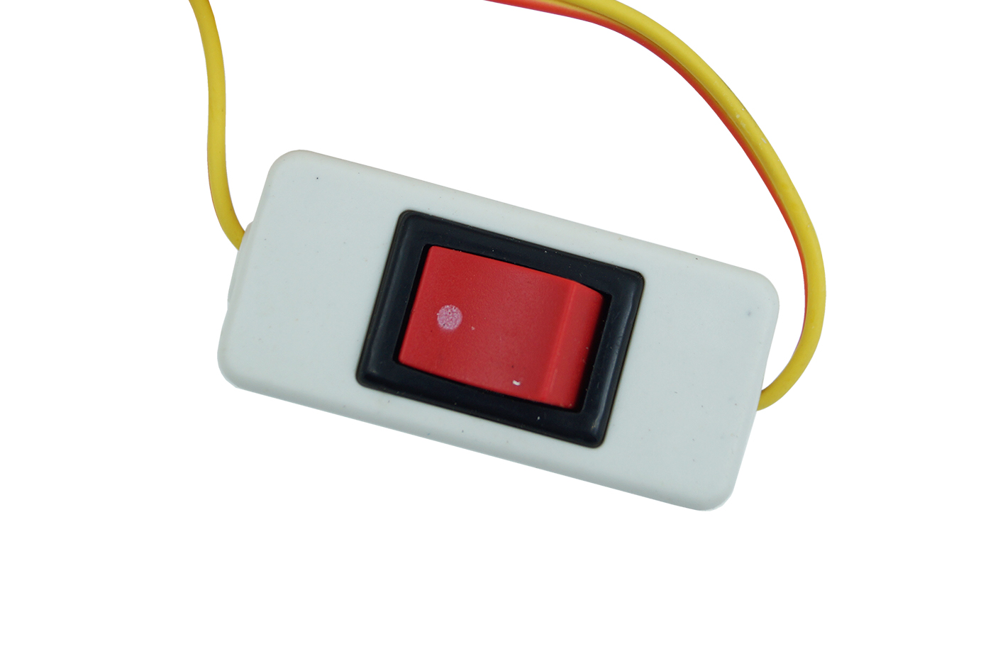 Plafoniera Da Esterno Con Interruttore : Bes accessori auto per esterni beselettronica lampada