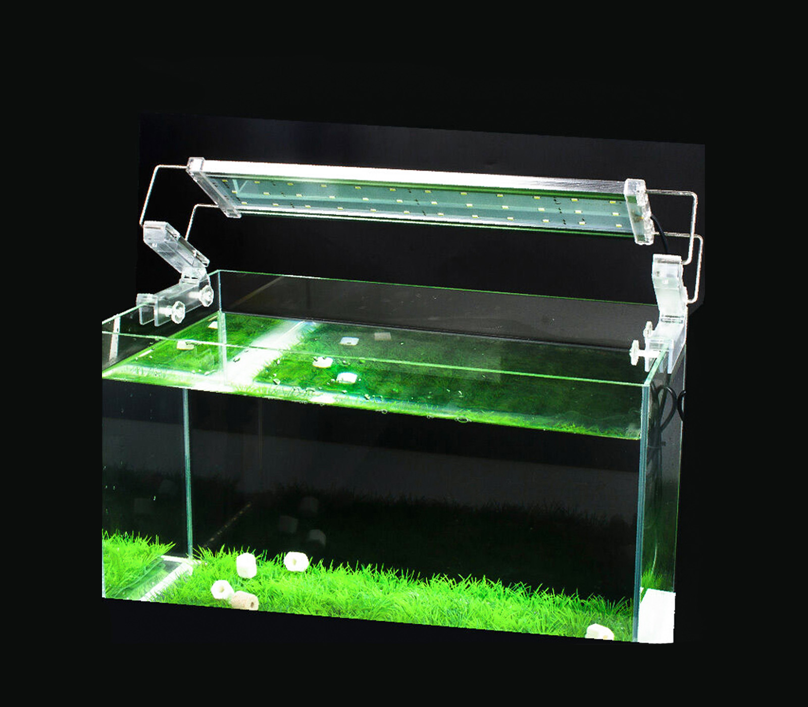 BES-28296 - Acquariologia - beselettronica - Lampada per acquario 12W  staffa allungabile plafoniera 24 led vasca da 30-45cm